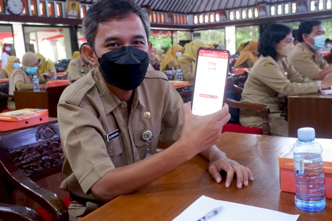 Sosialisasi Konsultasi Medis dengan Aplikasi Matur Dokter Versi 2022