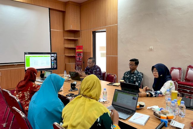 Rapat Koordinasi Finalisasi Persiapan Kunjungan Lapangan Tim Verifikasi Pusat Kabupaten Kota Sehat (KKS) Tahun 2023