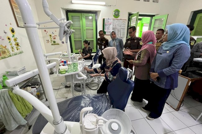 Uji Fungsi dan Penyerahan Alat Kesehatan dari Pengadaan Dinas Kesehatan Kepada Puskesmas Tahun 2025