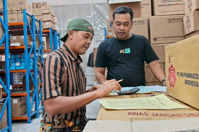 Stok Opname Rutin Dilakukan Gudang Farmasi Klaten untuk Memastikan Ketersediaan Obat Tetap Ada Sampai Akhir Tahun 2025