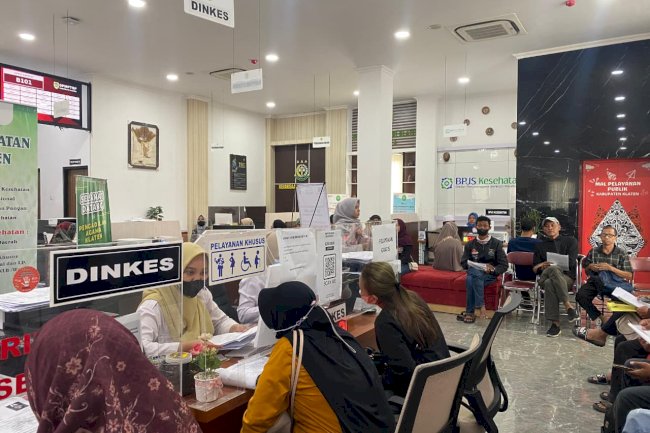 UHC Merupakaan Salah Satu Solusi Pemberian Jaminan Kesehatan Kepada Masyarakat