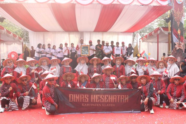 Dinas Kesehatan Kabupaten Klaten Meriahkan Karnaval Pembangunan 2026 dengan Pesan “Cek Kesehatan Gratis”