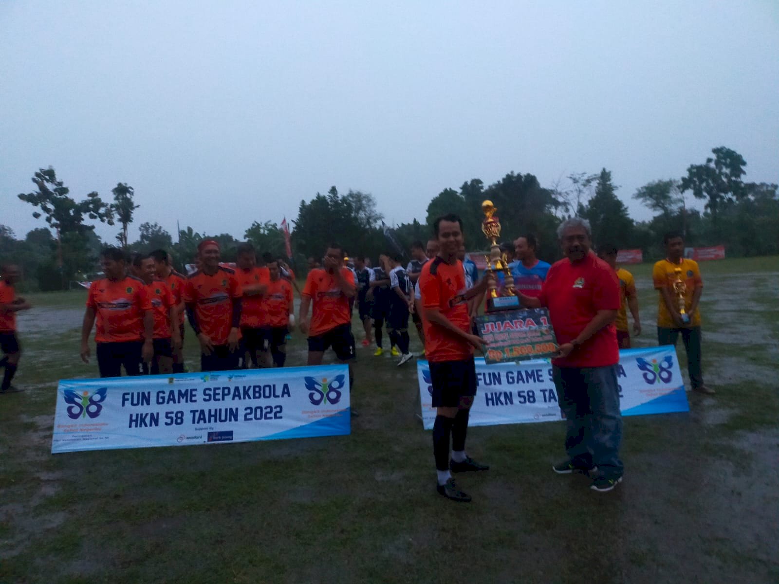 Tim ASN FC menjadi Pemenang Turnamen Sepak Bola dalam rangka HKN ke 58 Dinas Kesehatan Kabupaten Klaten Tahun 2022