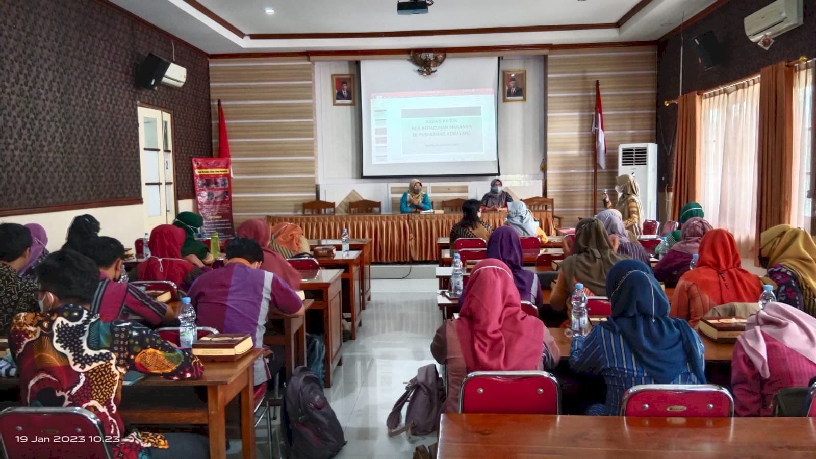 Pertemuan Kajian Kasus KLB Keracunan Makanan di Wilayah Kerja Puskesmas Kemalang dan Jogonalan 1  tahun 2023