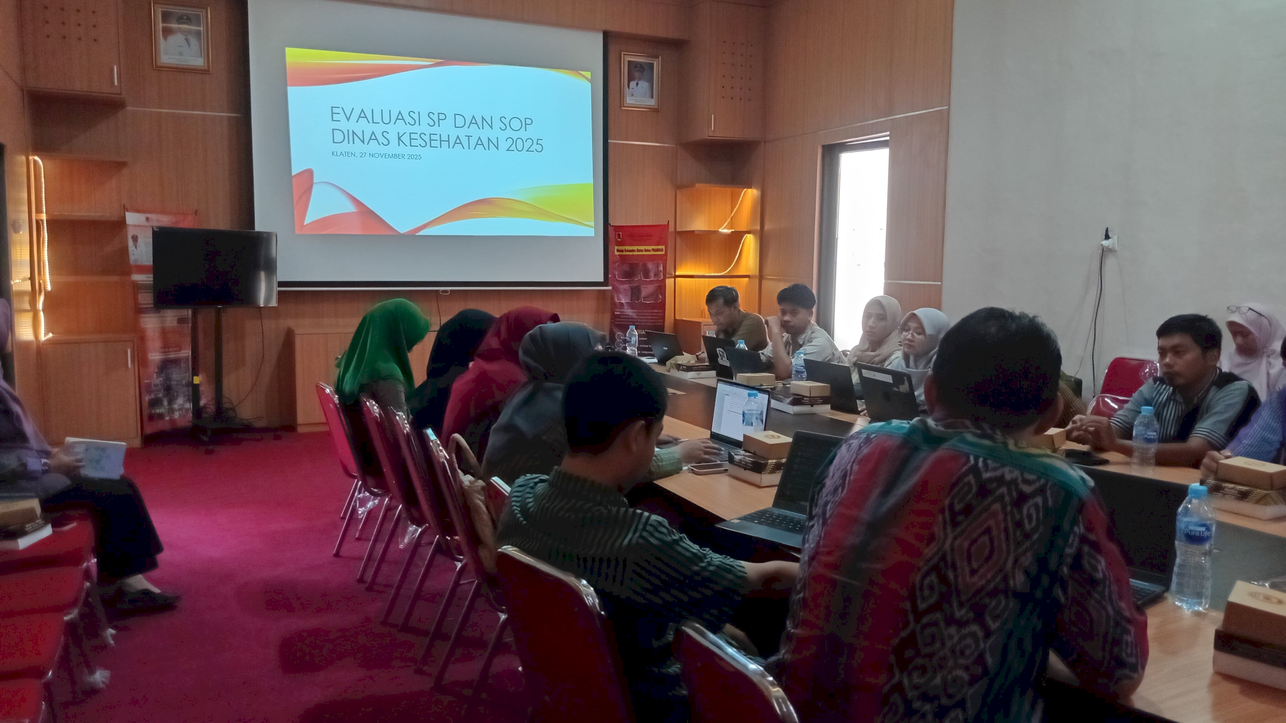 Rapat Evaluasi Standar Pelayanan(SP) dan Standar Operasional Prosedur Dinas Kesehatan Klaten Tahun 2025