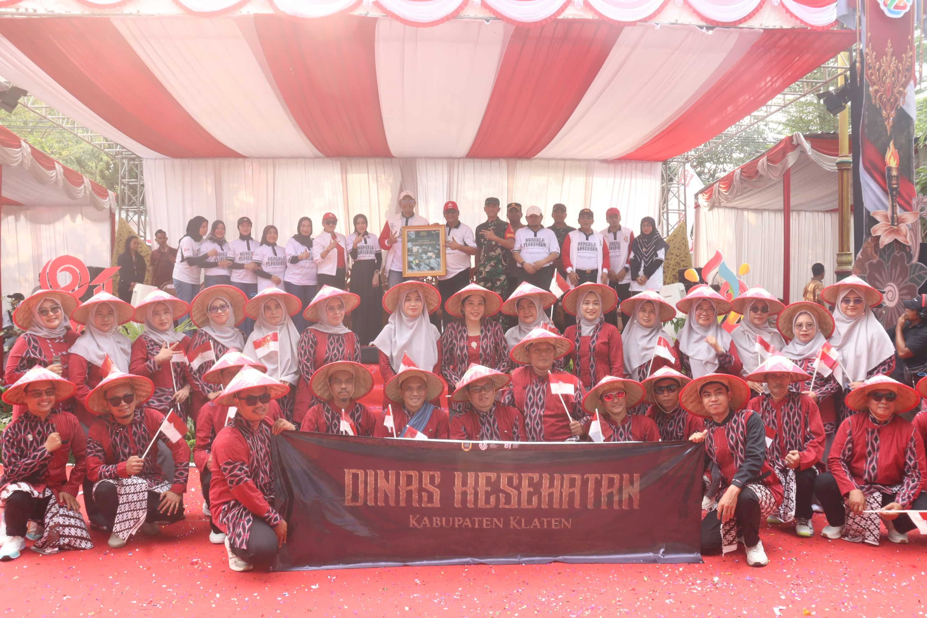 Dinas Kesehatan Kabupaten Klaten Meriahkan Karnaval Pembangunan 2026 dengan Pesan “Cek Kesehatan Gratis”