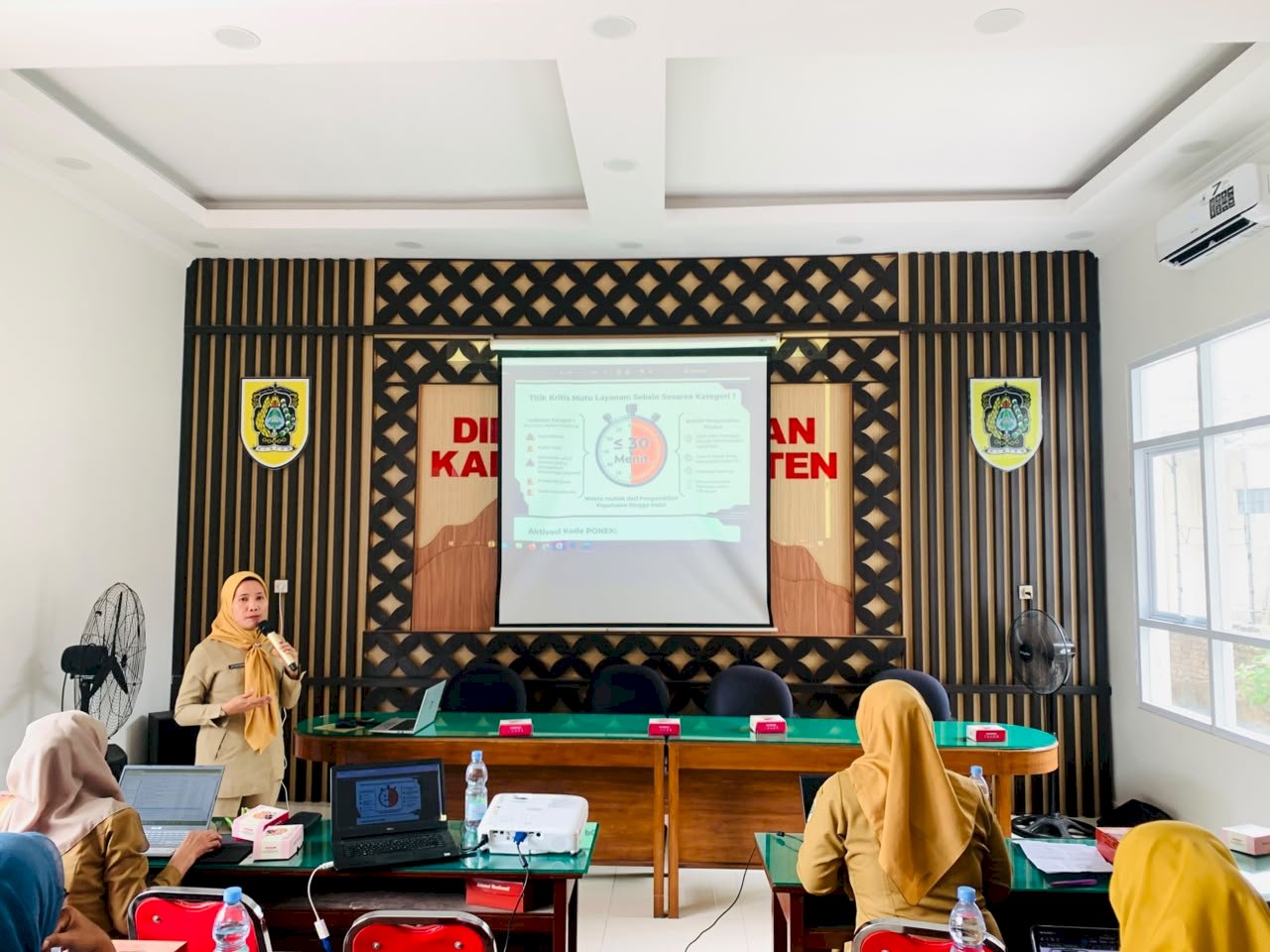 Penguatan Pelayanan Maternal - Neonatal dan Validasi Hasil Asessment Pelayanan PONEK Dinas Kesehatan Klaten